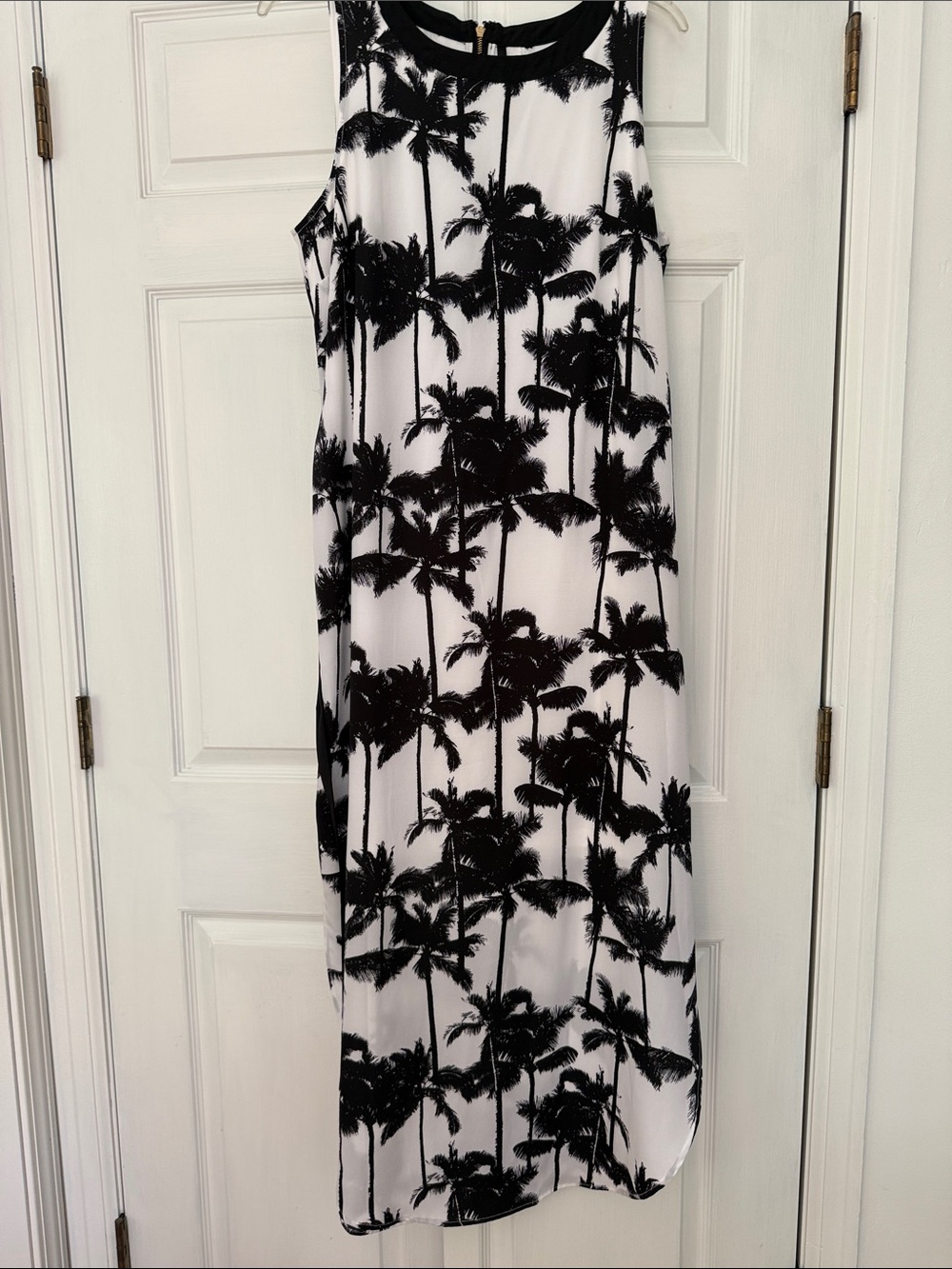 Kensie Black and White Palm Midi Dress
